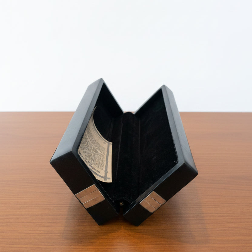 TUM - PENBOX-CAPIZ STRIPS IN BLACK RESIN